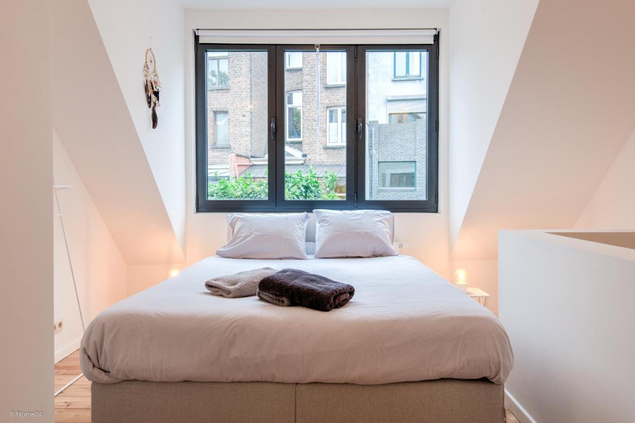 Apartment Stylishly Furnished Private In A Vibrant Area Antwerpen