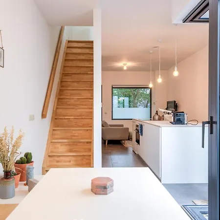 Stylishly Furnished Private Home In A Vibrant Area Antwerpen Buitenkant foto